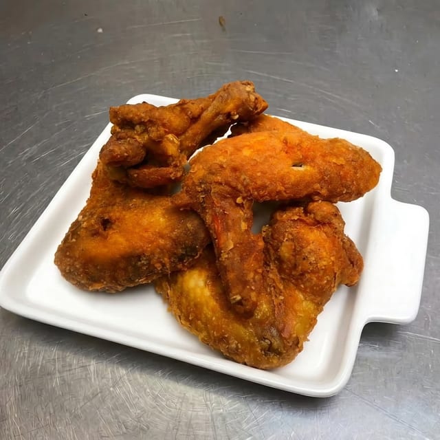 Fried Chicken Wings.
