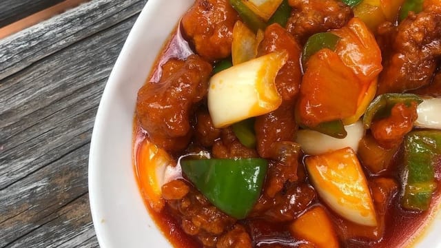 Beef in Hot Garlic Sauce.