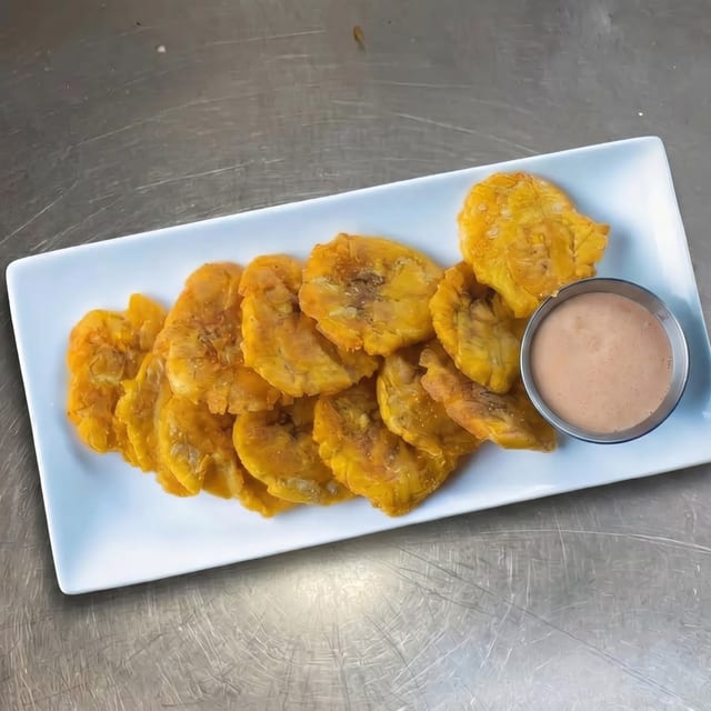 Tostones Fried Garlic Plantain.